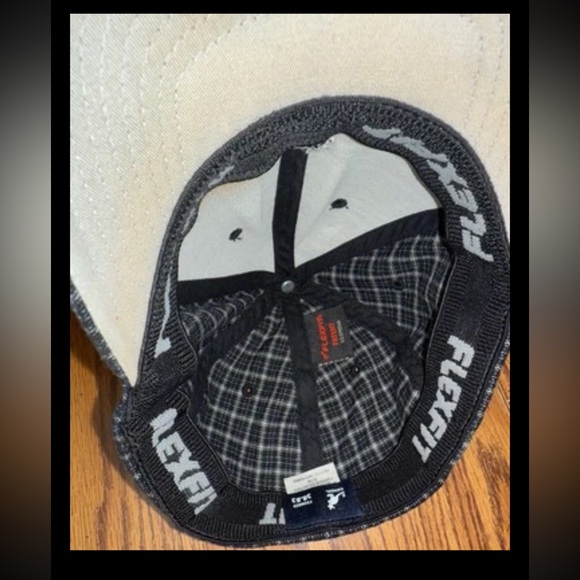 Kangol Flexfit Baseball Cap SM/MD Pre-Owned /Good Condition - Picture 4 of 4